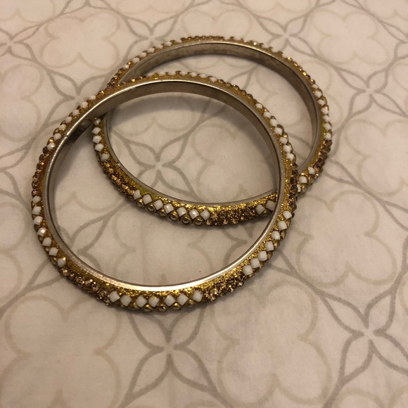 Brand new pair of ‘lak’ bangles with rhinestone - Picture 4 of 10